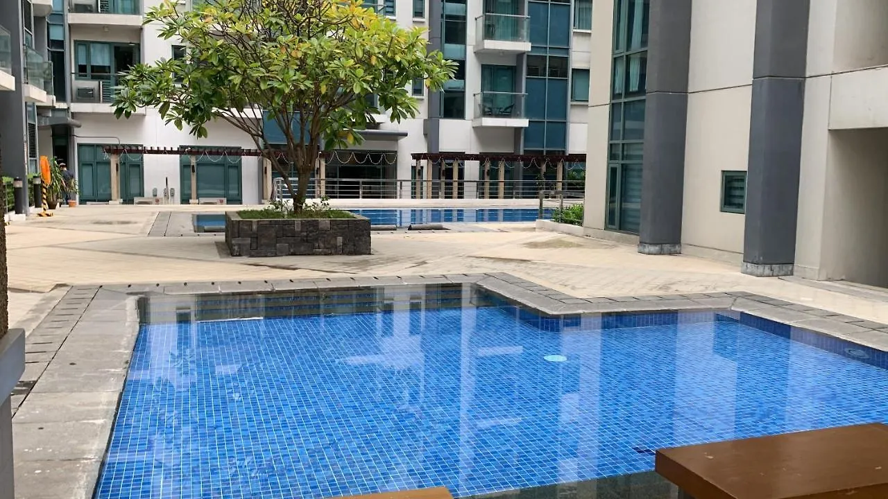 One Palm Tree Villas Condominium - Studio Room With Balcony - Across Terminal 3 Manila Philippines